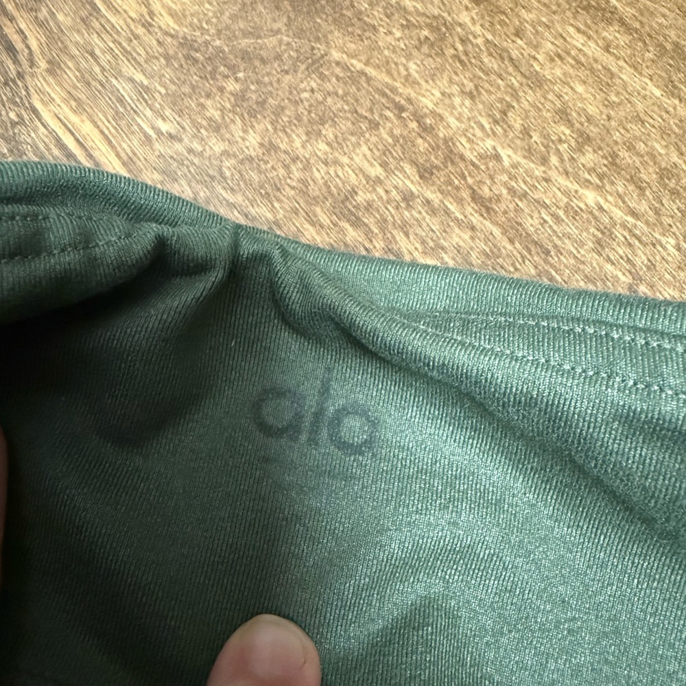 Alo leggings - Picture 2 of 3